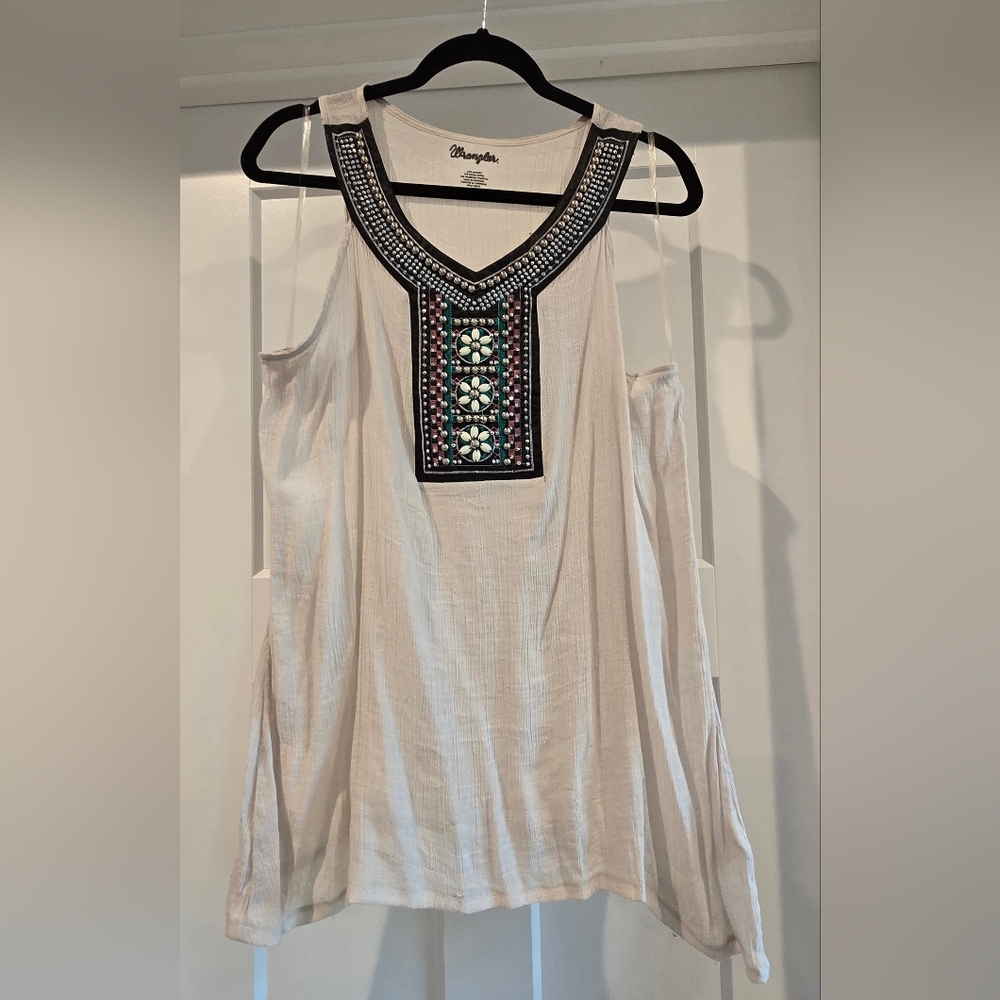 Wrangler Cream Sleeveless Blouse with Embellished Neckline